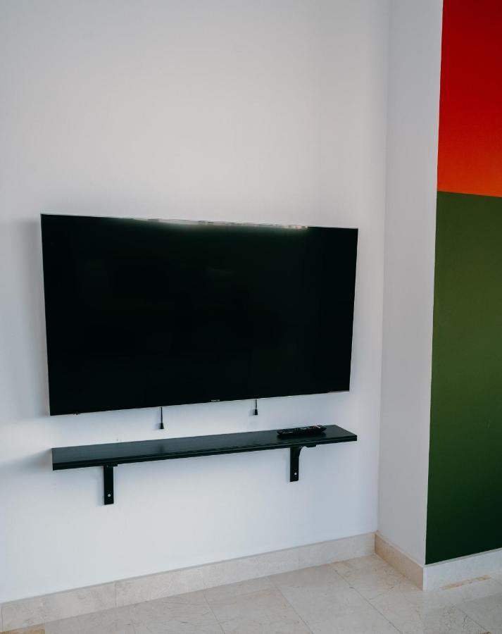 New Picasso Plaza - Malaga Appartement Buitenkant foto