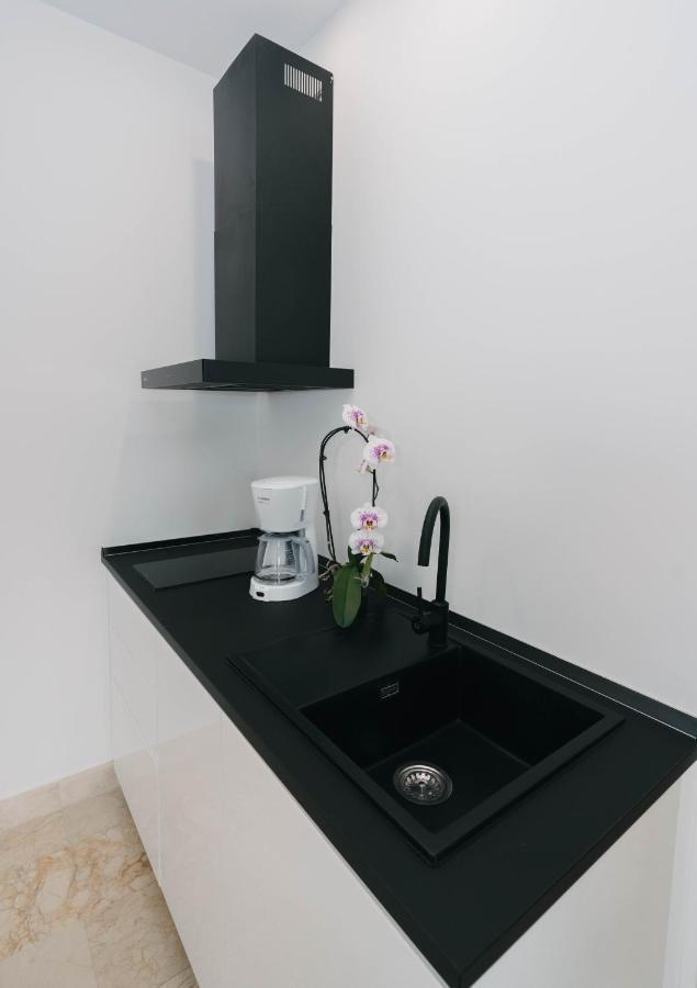 New Picasso Plaza - Malaga Appartement Buitenkant foto