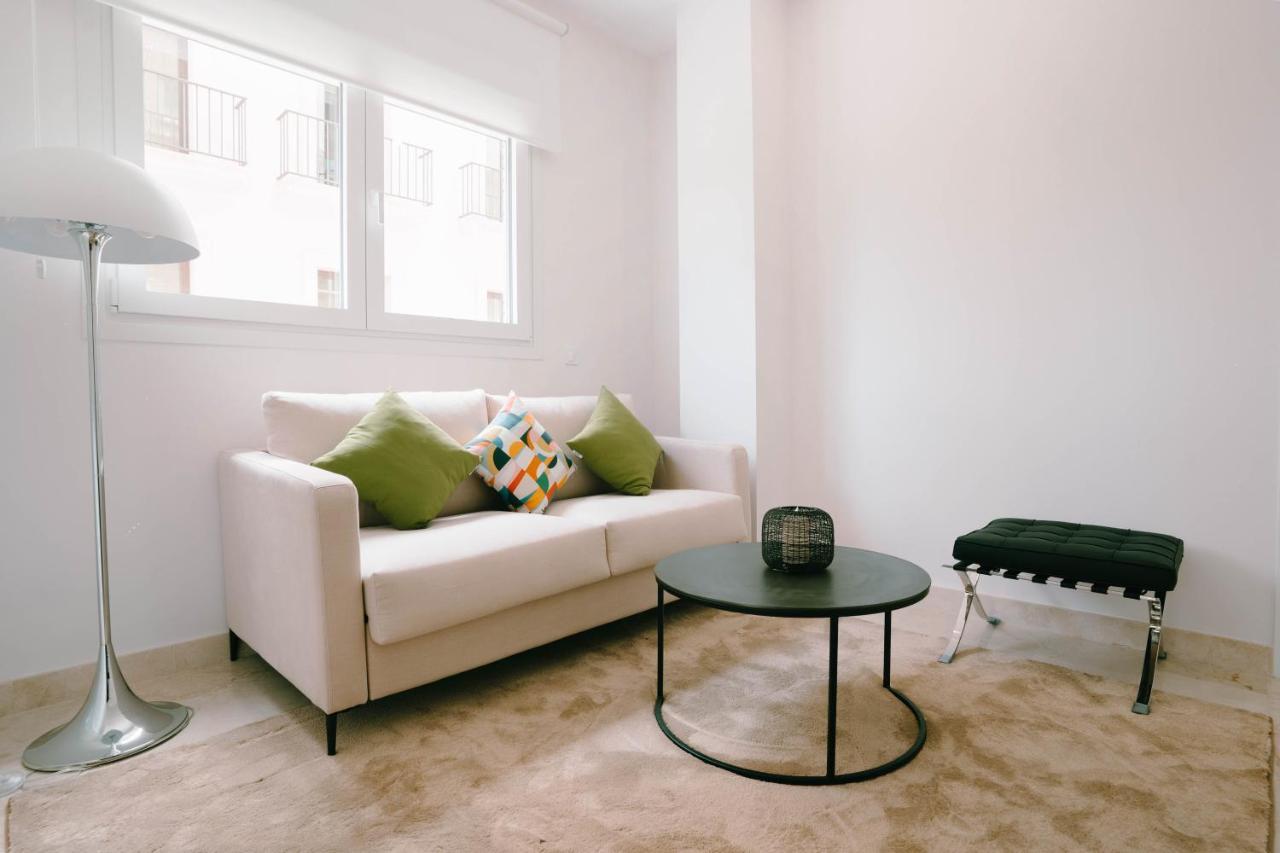 New Picasso Plaza - Malaga Appartement Buitenkant foto