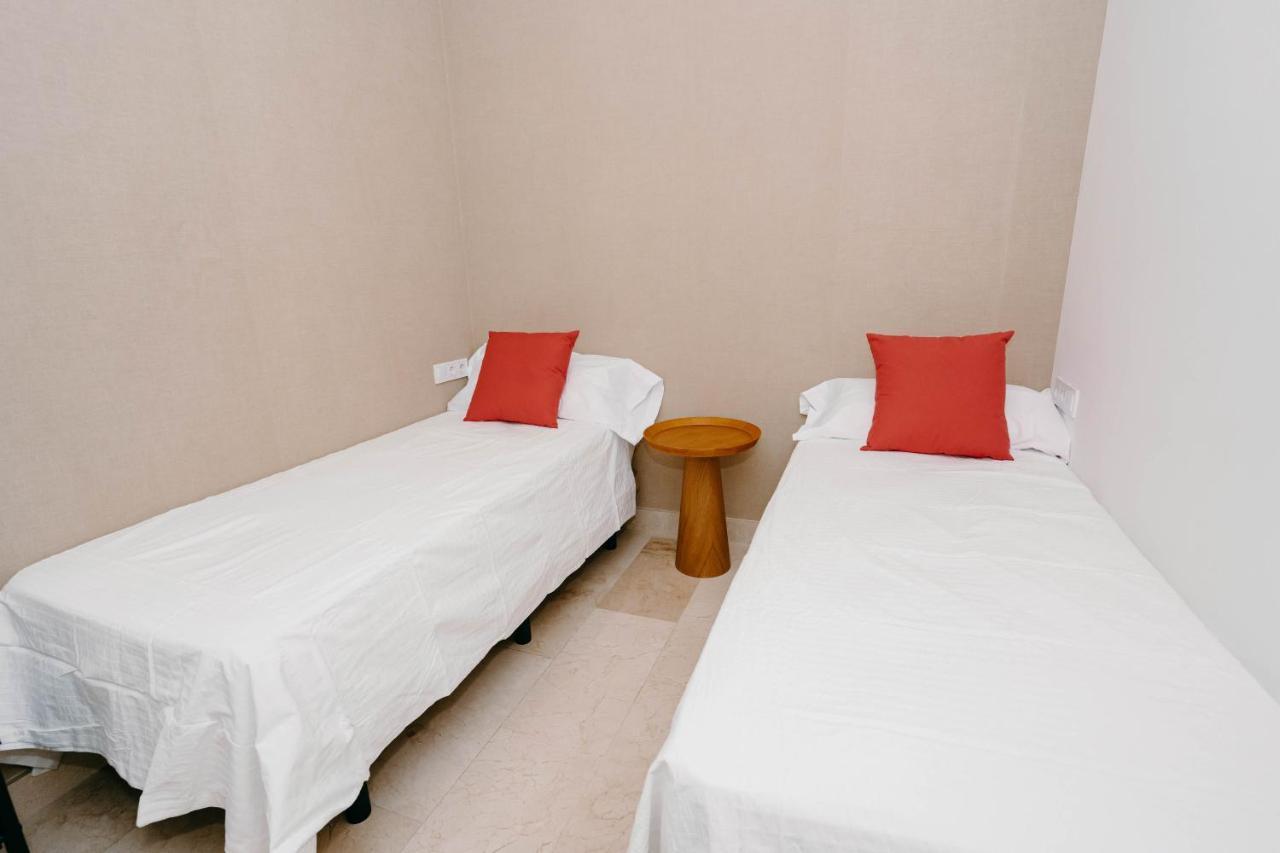 New Picasso Plaza - Malaga Appartement Buitenkant foto